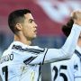 Bikin Hat-trick di Sardegna Arena, Paratici: Ronaldo akan Terus di Juventus