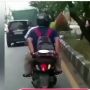 Cara Unik Pemotor Hindari Tilang karena Pelat Nomor, Nggak Habis Pikir Deh!