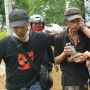 Bikin Warga Takut, Pria Pamer Pedang Sambil Silat di Dekat Sidang Rizieq