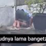 Viral Video Pedagang Sujud Lama saat Salat di Emperan, Warganet 'Tertampar'
