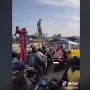 Pura-pura Jatuh saat Atraksi, Pemuda Ini Sukses Bikin Warganet Jantungan