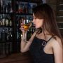 Waspada, Minum Alkohol Bisa Merusak Sistem Kekebalan Tubuh!