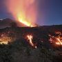 Penampakan Semburan Lava Gunung Berapi Pacaya di Guatemala