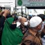 Tak Bisa Masuk PN, Sejumlah Pengacara Habib Rizieq Protes Polisi
