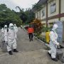 58 Siswa Positif Covid-19, SMAN 1 Sumatera Barat Disemprot Disinfektan