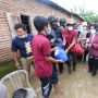 Sambangi Wilayah Bencana di NTB, Mensos Risma Sampaikan Salam Jokowi