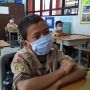 Curhat Fajar Siswa SD saat Masuk Kelas Lagi: Sekolah Online di Rumah Jenuh