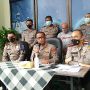 Peras Pengendara di Jalan Tol Halim, Derek Liar Dibekuk Polisi