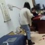 Dikirimi Pesan Cabul, PNS Ini Serang Atasan Pakai Tongkat Pel