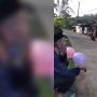 Viral Kakek Penjual Balon Setia Menunggu Pembeli, Publik: Hatiku Teriris