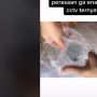Terima Paket dari Kurir, Wanita Ini Kaget saat Cek CCTV