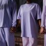 Ubah Rok Plisket Jadi Jilbab Dadakan, Aksi Ibu Ini Ramai Diprotes Warganet