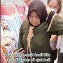 Viral Video Anak Belikan Ibu Baju Lebaran, Warganet Auto Nangis Ingat Ortu