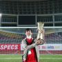 Pamer Angkat Trofi Persija di Piala Menpora, Rian D'Masiv: Wakili Jakmania