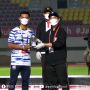 Pemain PSIS Semarang Pratama Arhan Raih Penghargaan Pemain Muda Terbaik