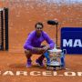 Kalahkan Tsitsipas, Rafael Nadal Klaim Titel ke-12 di Barcelona Open