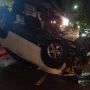 Mobil CRV Terbalik di Jalan, Sopirnya Gadis 17 Tahun, Mabuk dan Tak Ada SIM