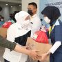 Dukung Tenaga Medis di Wisma Atlet, Menaker Serahkan Ribuan Paket Lebaran