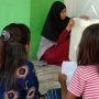 Kemampuan Menolong Tak Muncul secara Langsung, Begini Tahap Tumbuh Kembang Empati pada Anak