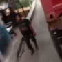 Viral Dua Pria Diduga Palak Sopir Truk di Cakung, Kaca Spion Dipecahkan