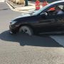 Viral Pemobil Terjang Jalan Beton Basah, Reaksi Warganet Bikin Perut Kaku