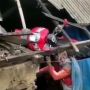 Viral Honda Scoopy Terbang ke Genteng Rumah Warga, Tuai Sindiran Menohok
