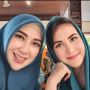 Suami Ditangkap KPK, Ini 7 Gaya Yuni Sophia Istri Bupati Nganjuk Sama Artis