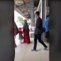 Ngakak! Pura-Pura Jadi Ojek saat Jemput Pacar LDR, Endingnya Malah Begini