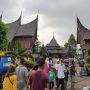 22.974 Orang Kunjungi Tempat Wisata TMII