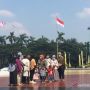 Jadi Hiburan Alternatif Lebaran, Warga Padati Taman Mini Indonesia Indah