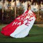 Sita Perhatian, Ini 3 Makna Jubah Merah Putih Milik Miss Universe Singapura