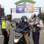 Bukan Pemudik, Pengendara Ini Juga Ikut Terjaring Random Test Rapid Antigen