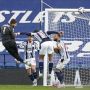 Dramatis! Gol 'Ajaib' Alisson Bawa Liverpool Kalahkan West Brom 2-1