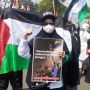 Ikut Protes di Kedubes AS, Emak-emak Pendukung Palestina: Israel Biadab!