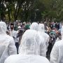 Demo di Kedubes AS, Polisi Berpakaian APD Dicueki Massa Pendukung Palestina