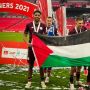 Striker PSV Edit Bendera Palestina yang Dibawa Pemain Leicester Jadi Israel