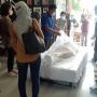 Jenazah Wimar Witoelar Tiba di Rumah Duka, Tangis Keluarga Pecah!