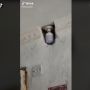 Definisi Terlalu Irit, Tembok Ruangan ini Rela Dijebol Biar Bisa Bagi Lampu