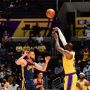 Lakers vs Warriors: Menang, LeBron James Cs Lolos Play-off NBA
