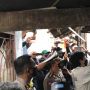 Lakukan Tracing, Polisi Tempel Stiker di Rumah Pemudik di Kampung Makassar