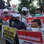 Bocah Ikut Demo Bela Palestina di Kedubes AS: Diajak Ayah, Senang Panas