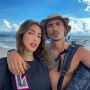 8 Gaya Pacaran Jessica Iskandar dan Vincent Verhaag, Bangun Rumah Baru?