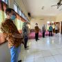 Kemensos Salurkan Bantuan 100 Paket Sembako ke Korban Banjir di Kota Bogor