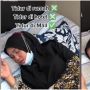 Terlalu Nyaman! Nyoba Kasur di Mal, Wanita Tidur Pulas Bak Kamar Sendiri