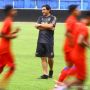 Arema FC vs Rans Nusantara FC, Eduardo Almeida: Tak Ada Persiapan Khusus