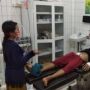 Potong Kelamin Gegara Bisikan Gaib, Pria Ini Pamer ke Istri