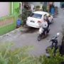 Aksi Kawanan Jambret HP di Harapan Indah Bekasi Terekam CCTV