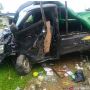 Ilusi Melihat Orang Menyebrang, Mobil Pick Up Tabrak Pagar Sekolah