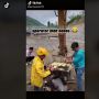 Pekerja Proyek Masak Mi Instan di Bucket Ekskavator, 'Apa Itu Kuman?'