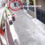 Viral Aksi Jambret HP Bocah di Tangerang Terekam CCTV, Korban Syok